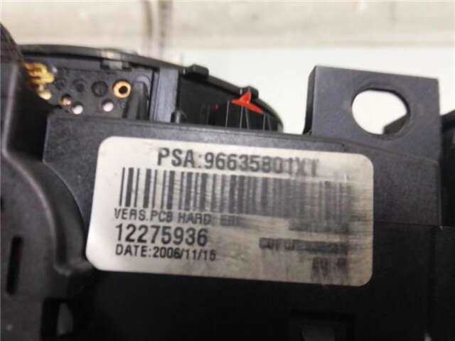 Foto 3ª: Mando Multifuncion Peugeot 307 1.6 BÁSICO [1.6 LTR. - 80 KW 16V CAT (NFU - TU5JP4)] [NFU (TU5JP4)]