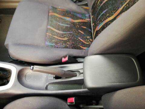 Consola Central Nissan Almera QG18