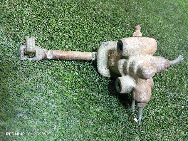 Foto 4ª: Bomba Freno Toyota Land Cruiser 3.0 D KDJ90 GX 3P [1KD-FTV] (2002)