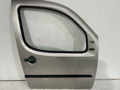 Foto 3ª: Puerta Delantera Derecha Fiat Doblo 1.9 D ACTIVE 05.2004 ) 63CV [223A6000] (2001)