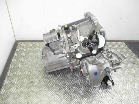 Foto 3ª: Caja Cambios Opel Crossland YH01 (2018)