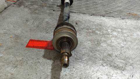 Foto 3ª: Transmision Delantera Derecha Toyota Auris HYBRID ACTIVE BUSINESS PLUS 136CV 100KW [2ZR] (2017)