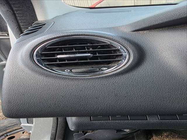 Aireador Peugeot 3008 ALLURE 131CV 96KW