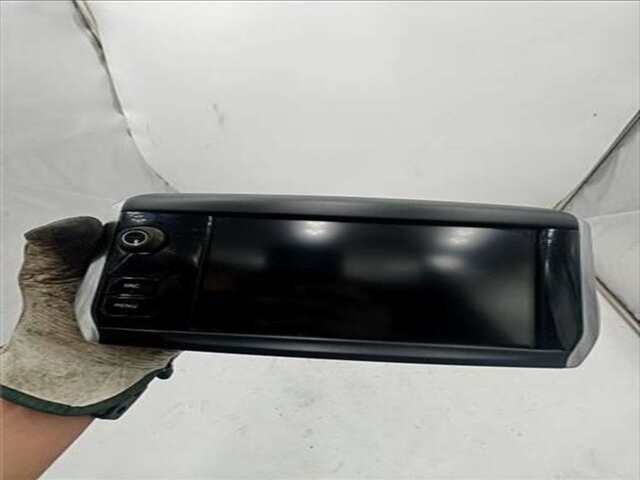 Pantalla Multifuncion Peugeot 2008 1.2 SIGNATURE [1.2 LTR. - 60 KW 12V E-VTI - PURETECH]