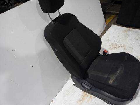 Foto 3ª: Asiento Delantero Derecho Hyundai i20 ESSENCE MILD-HYBRID 100CV [G3LF  G3LE] (2020)