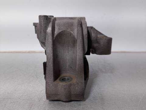 Foto 4ª: Soporte Motor Audi A3 2.0 TDI 140CV 103KW [BKD] (2005)