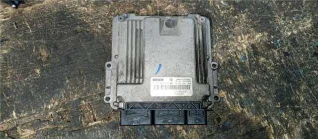 Centralita Motor ECU Renault Master 2.3 L2H1 3.5T [2.3 LTR. - 110 KW DIESEL DCI FAP CAT]