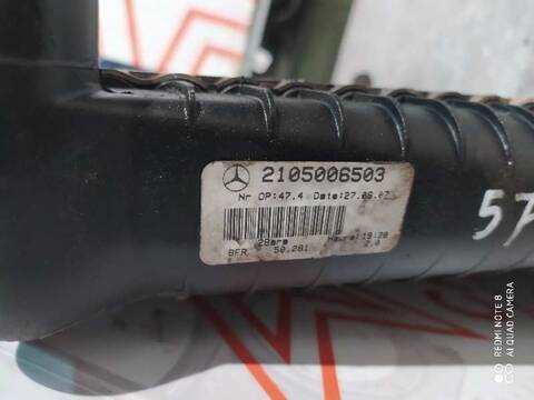 Foto 4ª: Radiador Motor Mercedes Clase E 180 290 TD 210.017) BERLINA 129CV 95KW [602] (1998)