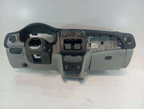 Salpicadero Dacia Logan 1.2 16V CAT 75CV 55KW