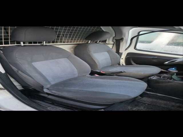 Asiento Delantero Derecho Peugeot Bipper FHZ