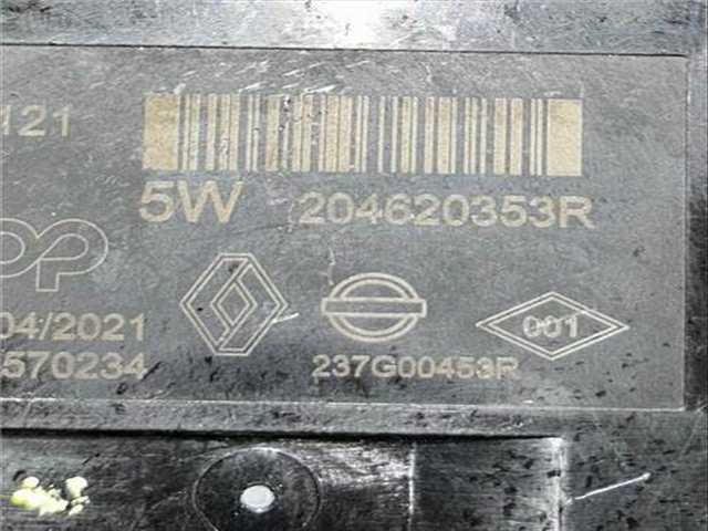 Foto 3ª: Deposito AdBlue Renault Master L2H2 HKA 3 5TDCI DIESEL CAT 150CV 110KW FURGON [M9T 716] (2021)