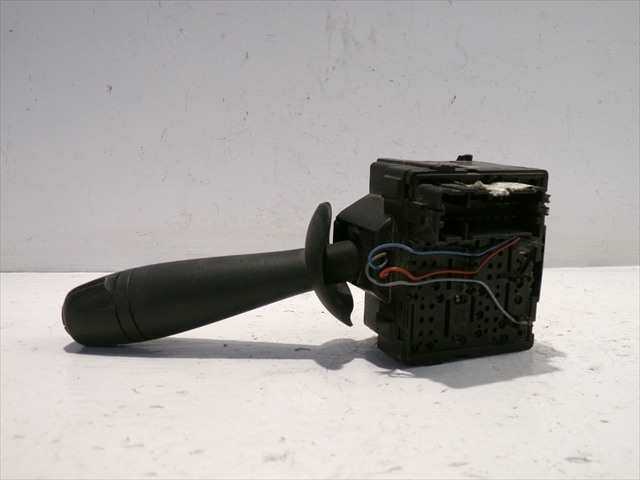 Foto 2ª: Mando Multifuncion Renault Clio 1.5 DCI CLIO IV 2013-2016 [K9KC6] (2014)