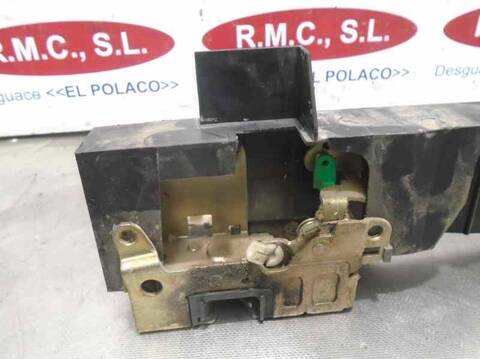 Foto 2ª: Cerradura Puerta Delantera Derecha Renault Megane 1.4E RL HATCHBACK BERLINA 75CV 55KW I BERLINA HATCHBACK BA0) [E7J] (1996)