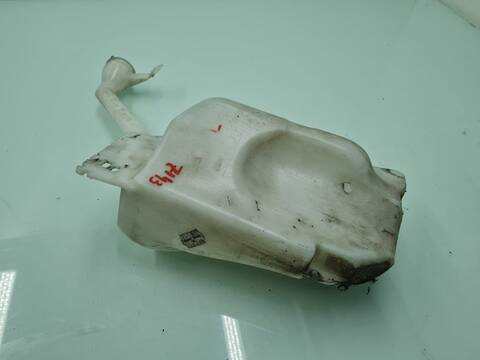 Foto 4ª: Deposito Limpiaparabrisas Nissan Qashqai ACENTA 131CV 96KW [R9M] (2012)