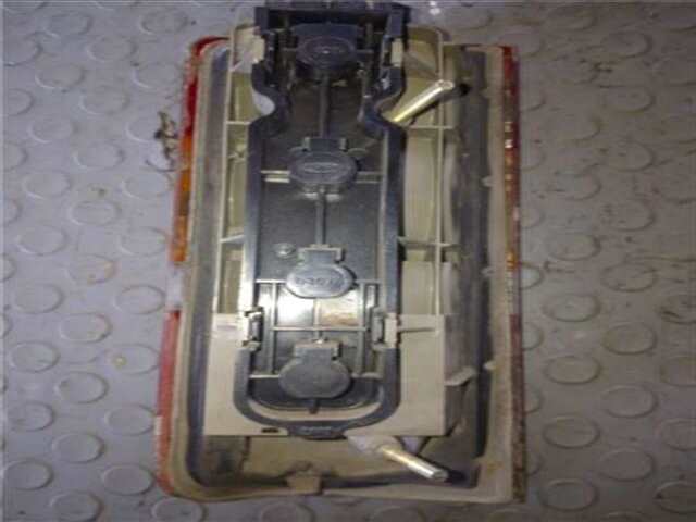 Piloto Trasero Derecho Ford Courier 1.8 D