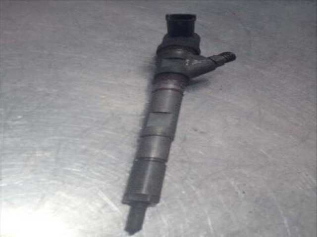 Foto 2ª: Inyectores Kia Sorento 2.5 CRDI EX 140CV 103KW [D4CB] (2005)