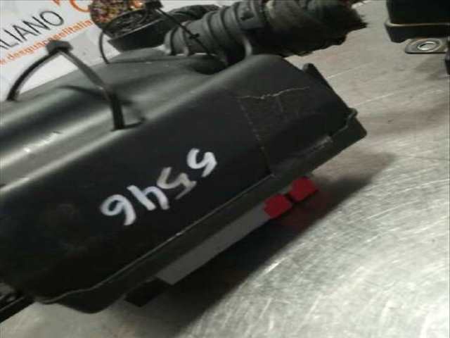 Foto 3ª: Caja Reles Fusibles Fiat Doblo EASY 120CV 88KW [940C1000] (2016)