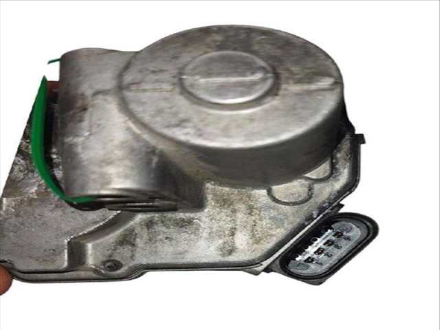 Foto 2ª: Caja Mariposa Audi Q7 3.0 TDI QUATTRO (2006)