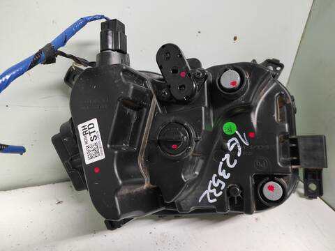 Foto 3ª: Faro Antiniebla Delantero Derecho Kia Sportage G4FU (2024)