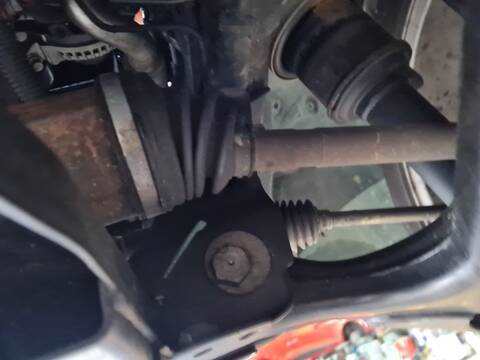 Foto 2ª: Transmision Delantera Derecha Land Rover Range V6 TD HSE 245CV 180KW [306DT] (2011)