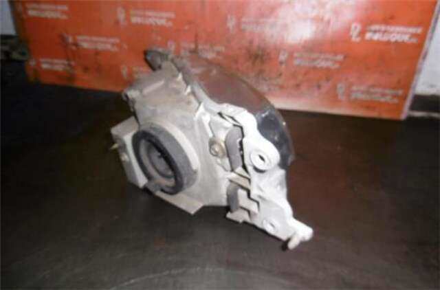 Faro Derecho Mazda Premacy 2.0 TD