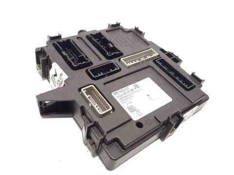 Centralita Confort BSI Renault Arkana 1.3 158CV 116KW