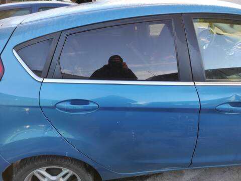 Puerta Trasera Derecha Ford Fiesta SFJA