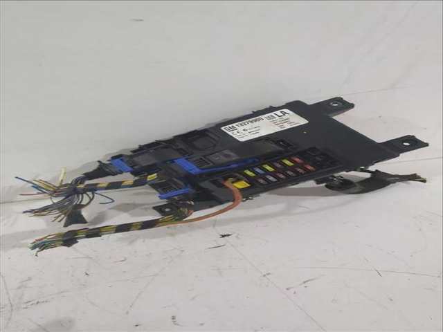 Caja Reles Fusibles Opel Corsa 1.3 CDTI L08 L68) 75CV