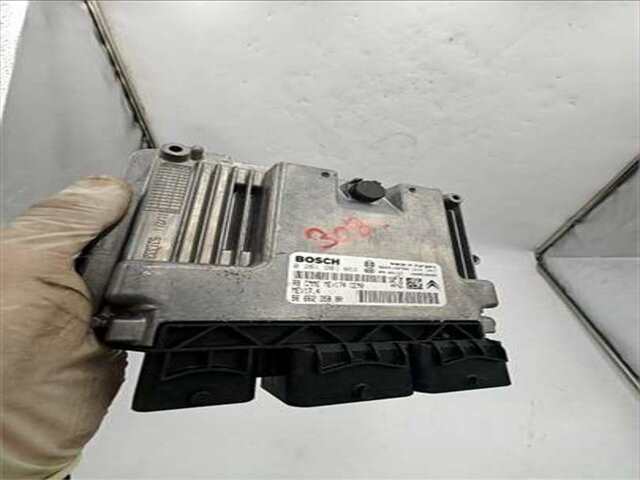 Foto 3ª: Centralita Motor ECU Peugeot 308 1.6 SPORT [1.6 LTR. - 88 KW 16V] [5FW / EP6]