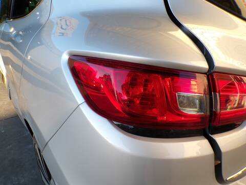 Piloto Trasero Izquierdo Renault Clio H4B4