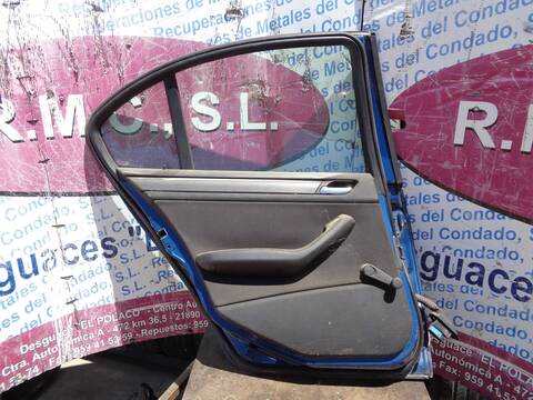 Foto 4ª: Puerta Trasera Izquierda Bmw Serie 3 315 318D BERLINA 116CV 85KW [20 4D 1 D] (2002)