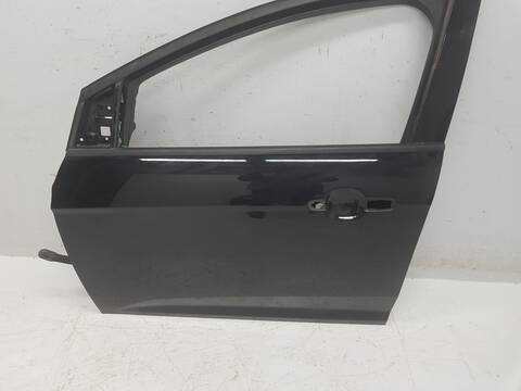 Foto 3ª: Puerta Delantera Izquierda Ford Focus TREND (2014)
