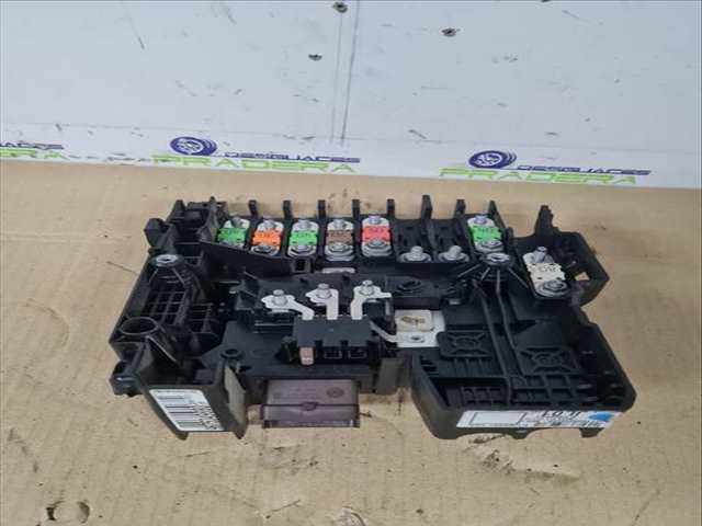 Caja Reles Fusibles Peugeot 308 GT LINE 150CV 110KW