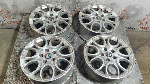 Foto 2ª: Juego LLantas Alfa Romeo Giulietta PROGRESSION 120CV 88KW [940C1000] (2017)