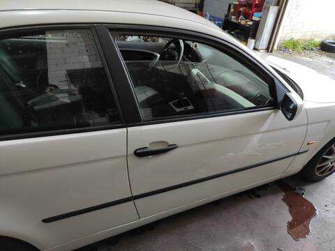 Puerta Delantera Derecha Bmw Serie 3 315 204D4