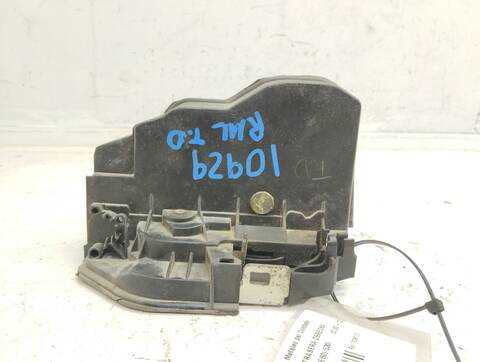 Cerradura Puerta Trasera Derecha Bmw Serie 5 518 530I BERLINA 231CV 170KW