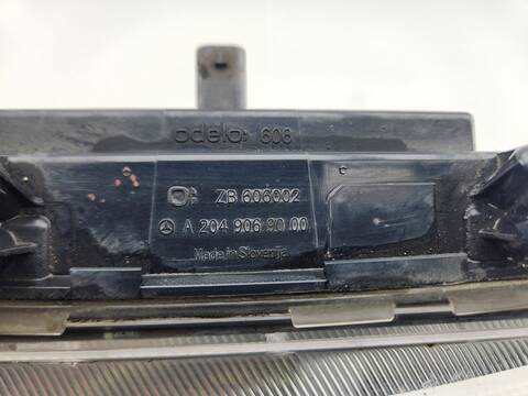 Foto 3ª: Faro Antiniebla Delantero Derecho Mercedes Clase C 160 C 220 T CDI 4-MATIC 204.284) 170CV 125KW FAMILIAR [OM651911] (2014)