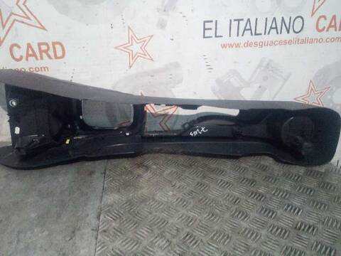 Foto 4ª: Consola Central Toyota Yaris HYBRID ACTIVE 101CV 74KW [1NZ] (2019)