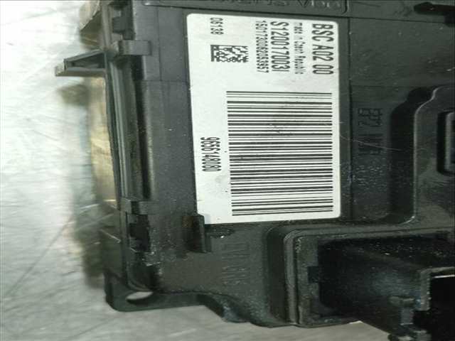 Foto 4ª: Caja Reles Fusibles Peugeot 407 SPORT 136CV 100KW [RHR] (2006)