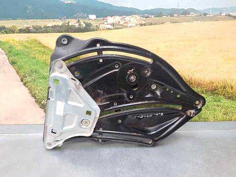 Foto 2ª: Elevalunas Manual Trasero Izquierdo Mercedes Clase C 160 E 200 CGI BLUEEFFICIENCY 207.348) COUPE 184CV 135KW [271860] (2010)