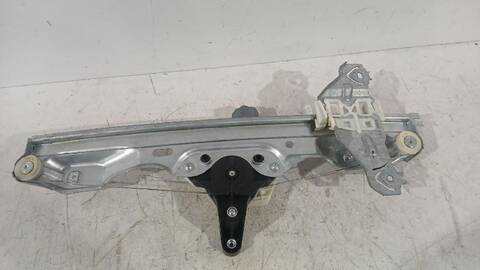 Foto 2ª: Elevalunas Manual Trasero Derecho Nissan Qashqai 1.5 DCI 116CV [K9K 872] (2013)