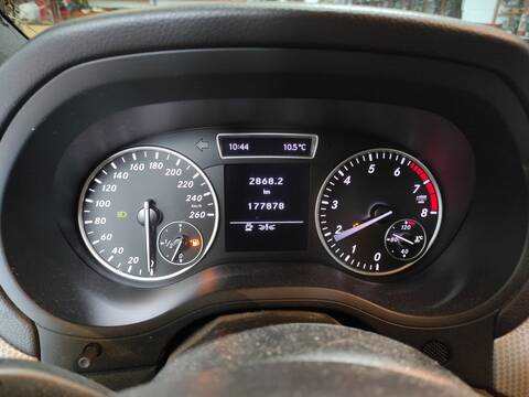 Foto 2ª: Cuadro de Instrumentos Mercedes Clase B 150 270910 (2012)