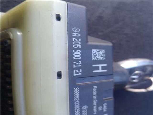 Foto 3ª: Motor de Arranque Mercedes Clase C 160 2.1 C 220 D (205.304) [2.1 LTR. - 125 KW CDI CAT] [651.921]