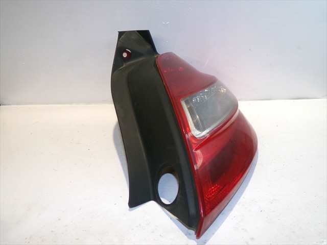 Foto 2ª: Piloto Trasero Derecho Renault Megane 1.5 DCI 2002-2008 [K9KP7] (2006)