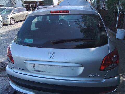 Foto 3ª: Portón Peugeot 206 1.4 HDI 68CV 50KW [8HR] (2012)