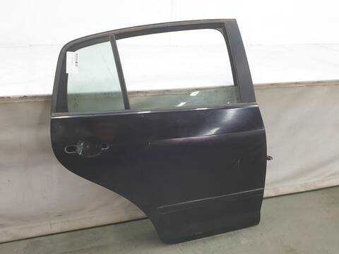 Foto 2ª: Puerta Trasera Derecha Volkswagen Golf 2.0 TDI 110CV [CBDC] (2008)