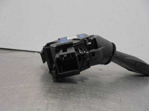 Foto 2ª: Mando Multifuncion Ford Fiesta 1.6 TDCI CAT 95CV 70KW [TZJA] (2010)