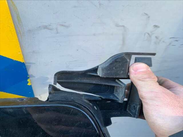 Foto 2ª: Aleta Delantera Derecha Land Rover Range 3.6 V8 272CV 0CV [D-368DT] (2007)