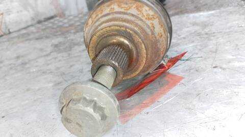 Foto 4ª: Transmision Delantera Derecha Volkswagen Passat R LINE BERLINA 110CV 81KW [CBD] (2010)