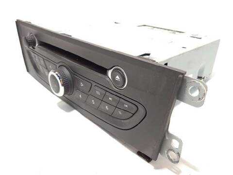 Foto 2ª: Sistema Audio Radio CD Renault Latitude 2.0 DCI DIESEL FAP 150CV 110KW [M9R824] (2011)